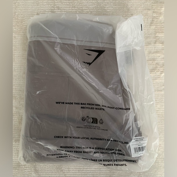 NEW Gymshark Men’s REST DAY ESSENTIALS CARGO JOGGERS - Size MEDIUM Penny Brown - Picture 3 of 7